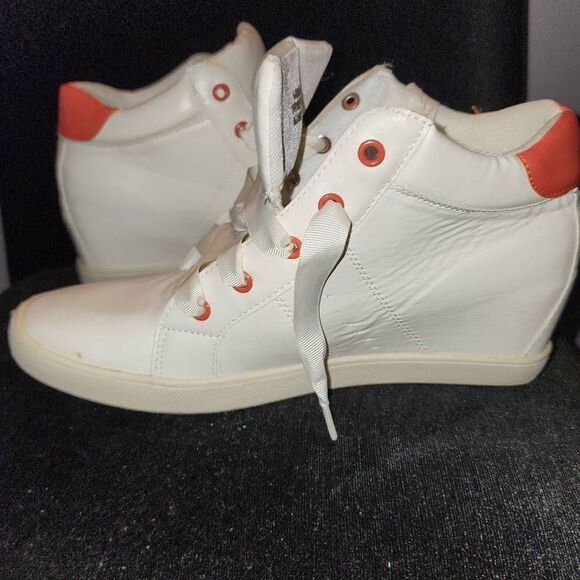 Angelina by De Blossom Wedge Sneakers - Picture 5 of 8